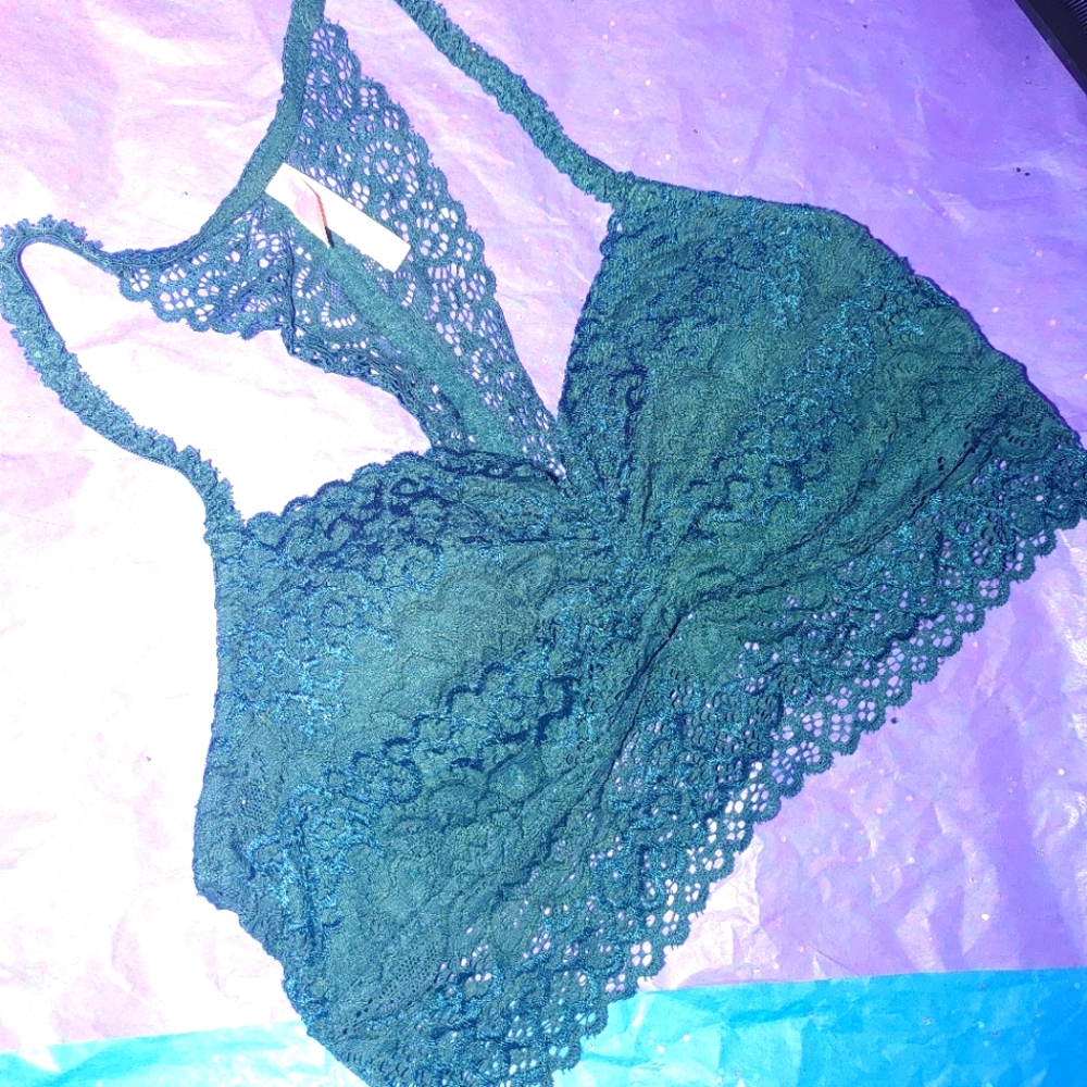 ʕ·ᴥ·ʔ Charlotte Russe Bralette Small